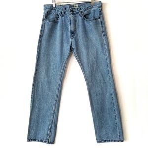 Signature by Levi Strauss regular straight leg jeans light wash